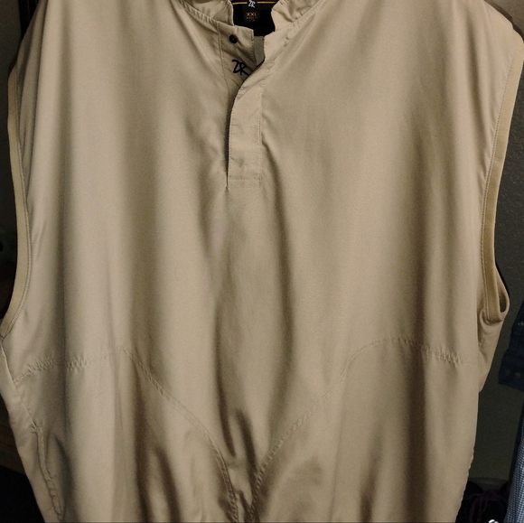 Zero Restriction Men's Lightweight Vest - Picture 2 of 4